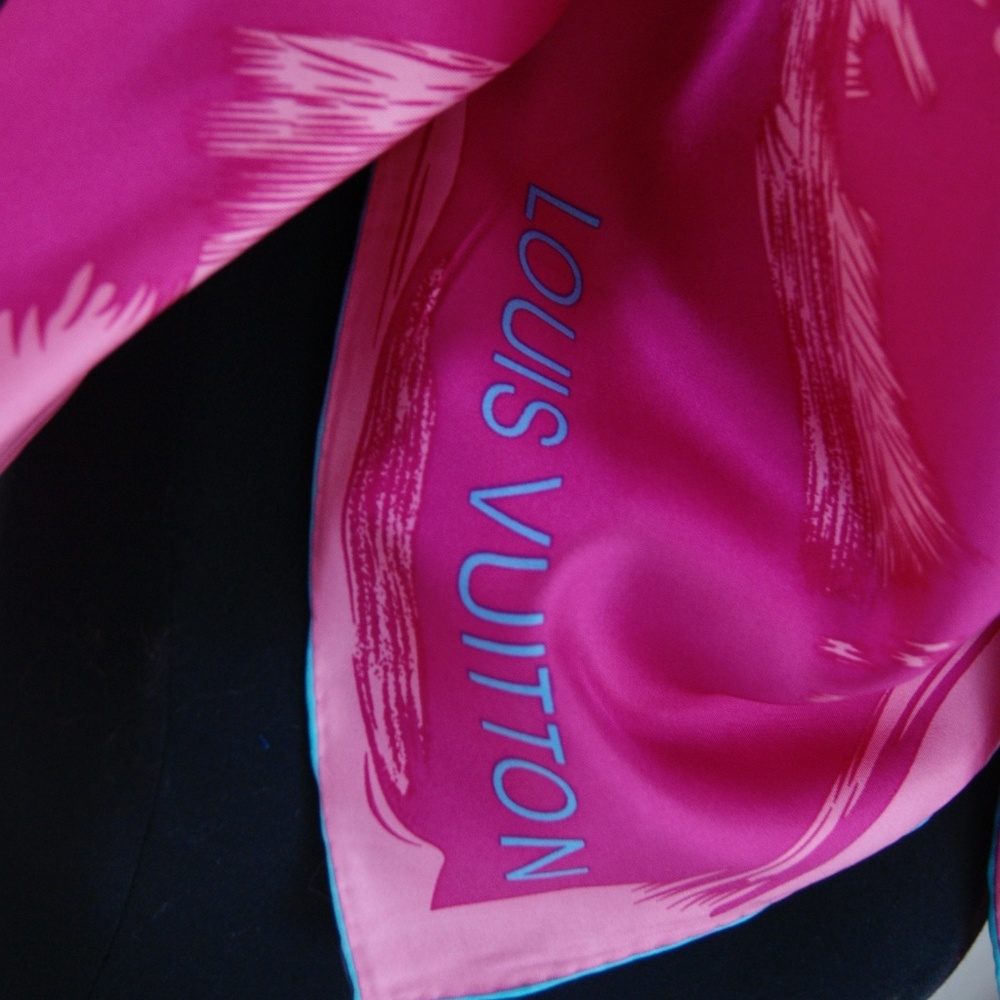 Louis Vuitton Pink Fuchsia Logo Silk Scarf - Picture 2 of 7